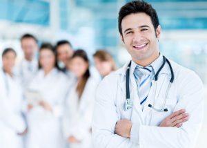 Jaminan Mutu Klinis: Mengakses Dokter Spesialis Terbaik dan Manajemen Biaya Efisien di Sentra Kesehatan Malaysia